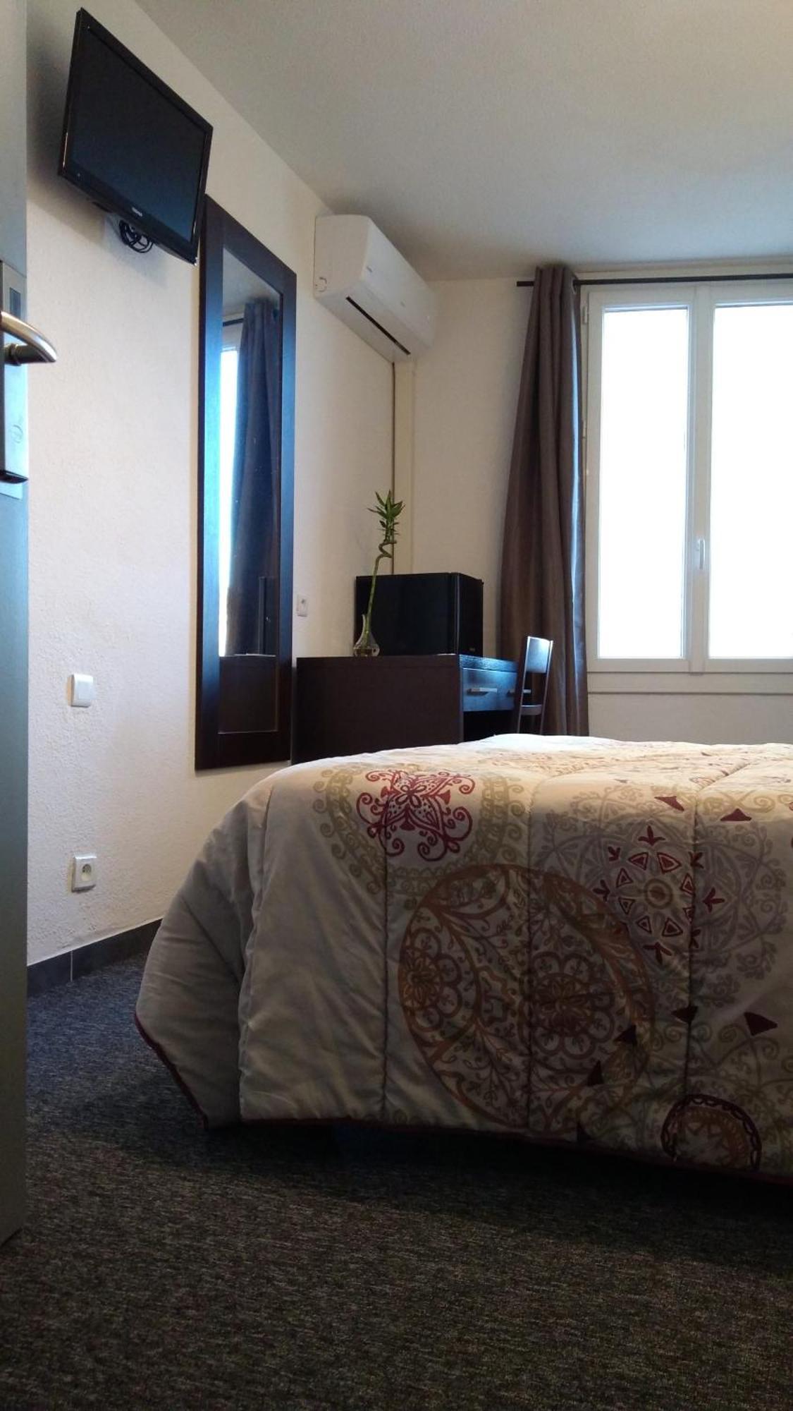 Mauguio Center Hotel Zimmer foto